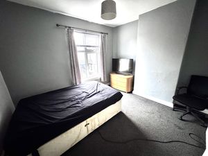 Photo 7- click for photo gallery
